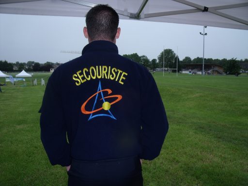 Le plaisir d'aider, la joie de le faire en équipe